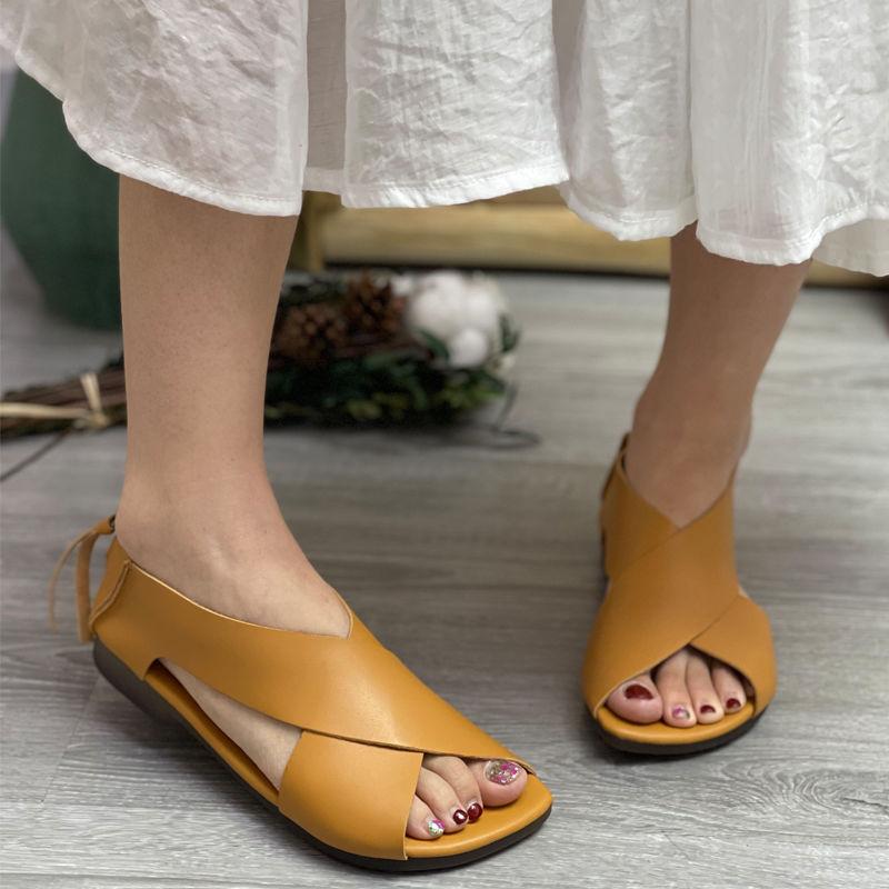 Римские сандалии летняя женская обувь повседневные ретро плетеные универсальные супер иностранный стиль полые сандалии 2025 лето новинка