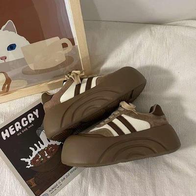 Платформенные туфли-хлебушки женские ретро повседневные увеличивающие рост кеды спортивные белые туфли