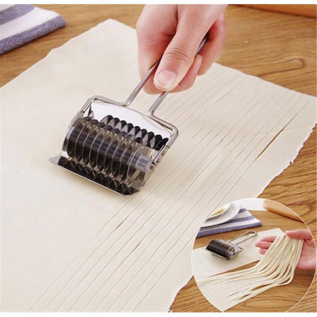 (Nikita) Stainless Steel Noodle Vegetables Cutter Solid Color High Quality Cutter