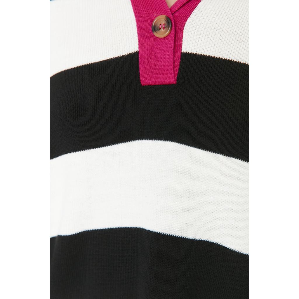 Черный полосатый трикотаж с воротником-поло Tctaw23kz00039