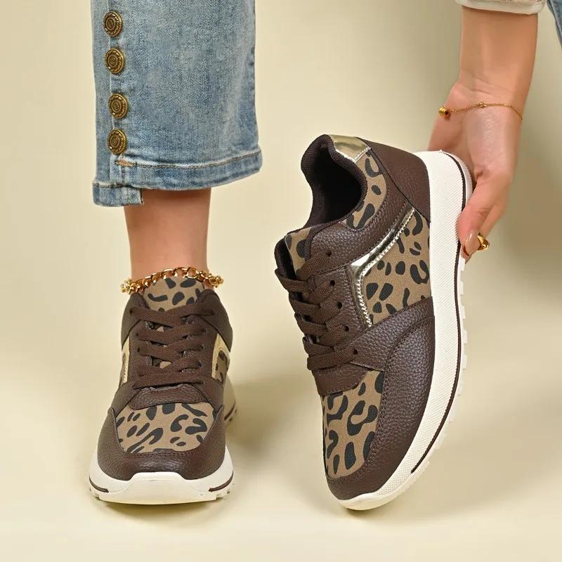 2024 Ladies Shoes Lace Up Women's Vulcanize Shoes Outdoor Women Sneakers Round Toe Mixed Colors Flat with Women's Casual Shoes