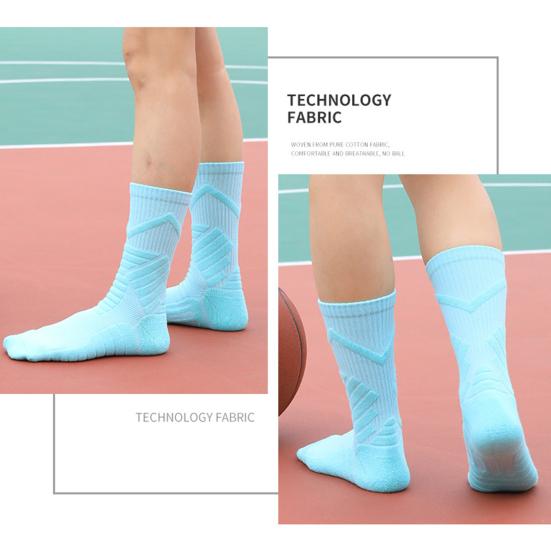 Basketball Socks for Men Boys Cotton Athletic Cushioned Crew Socks Breathable Performance Socks for Sports Running