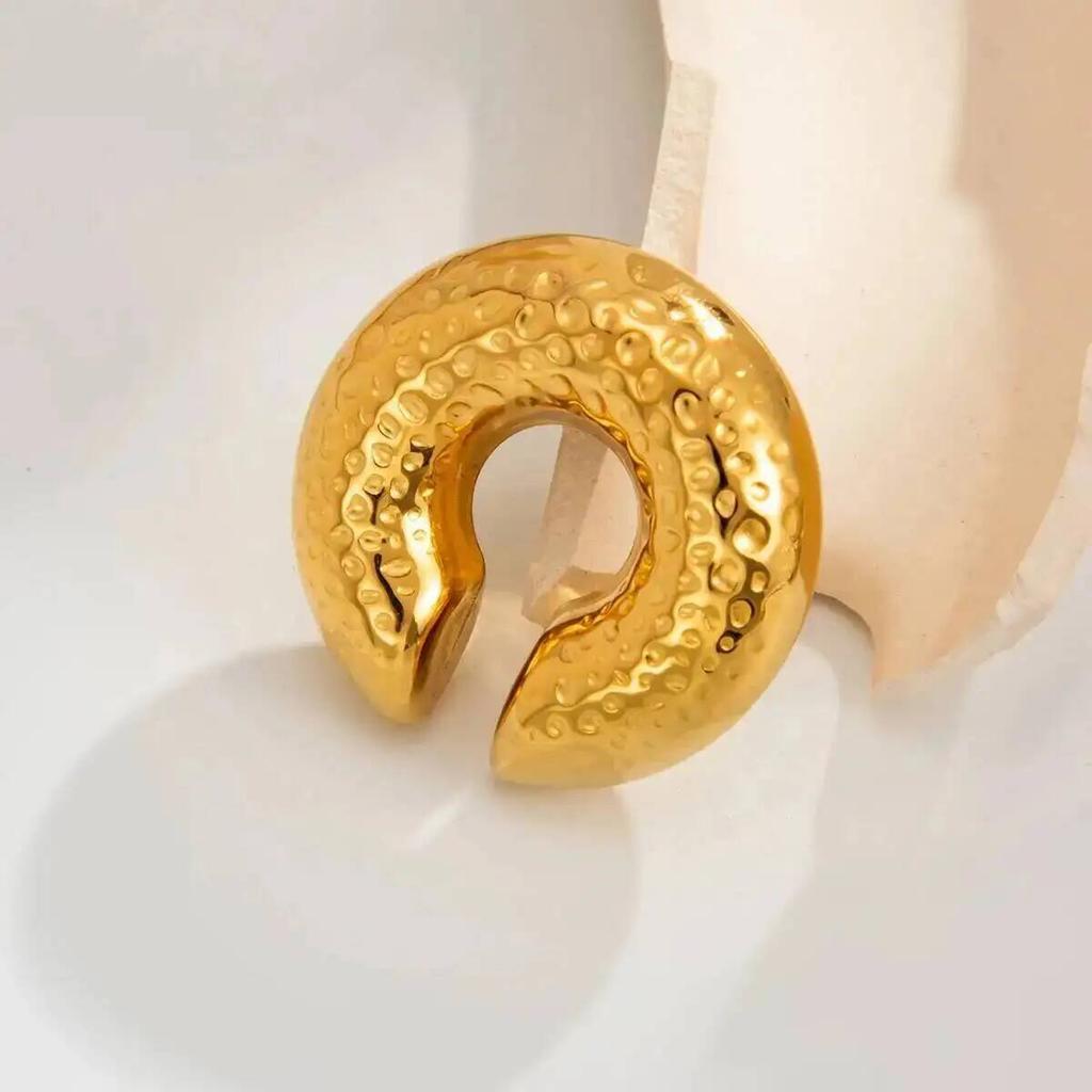Salircon 1PC Trendy Hip-Hop Stainless Steel C-shaped Non Piercing Clip Earring Women Simple Gold Color Ear Accessory Jewelry