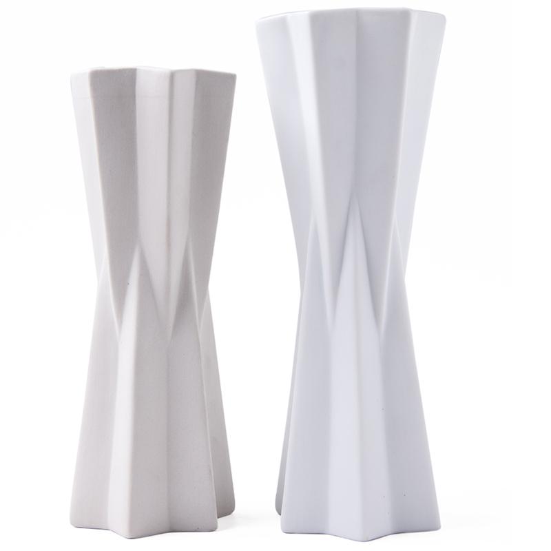 Custom Made Large Ceramic Vase with Unique Design Modern Home Decoration Top Table Vase