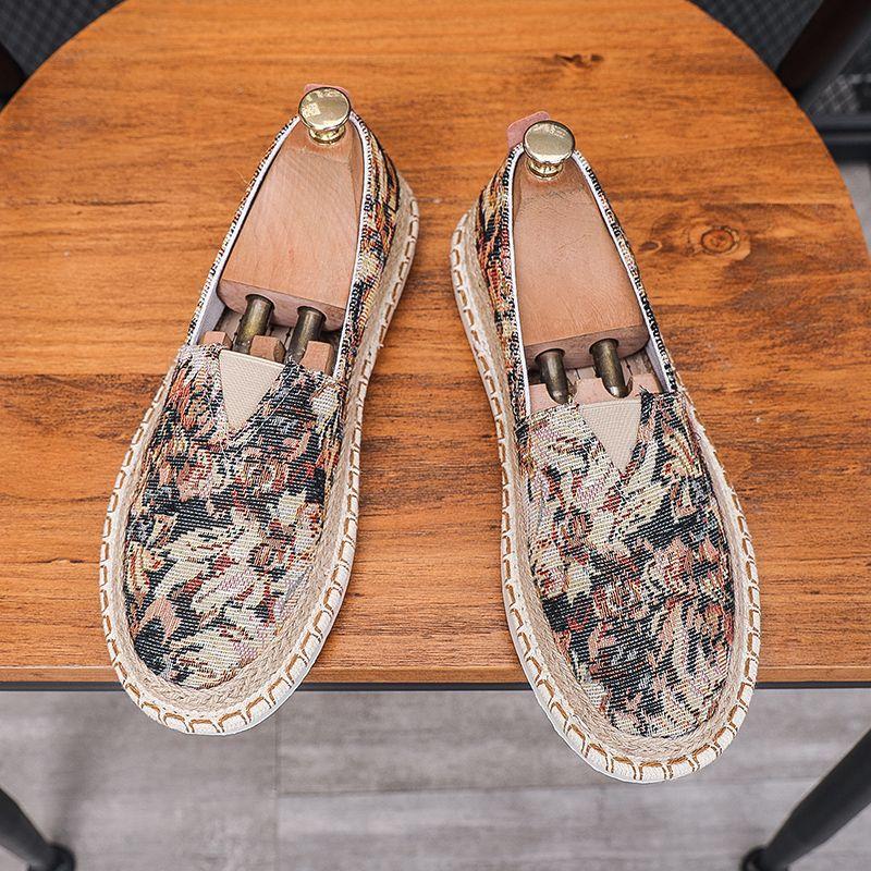 Новые туфли для мужчин. Повседневная обувь из парусины. Летние модные принты. Дышащие мокасины без застежек. Уличные туфли на плоской подошве. Рыболовные туфли.