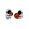 Cute Couple Astronaut Brooch: Planet Hugging Pin Badge