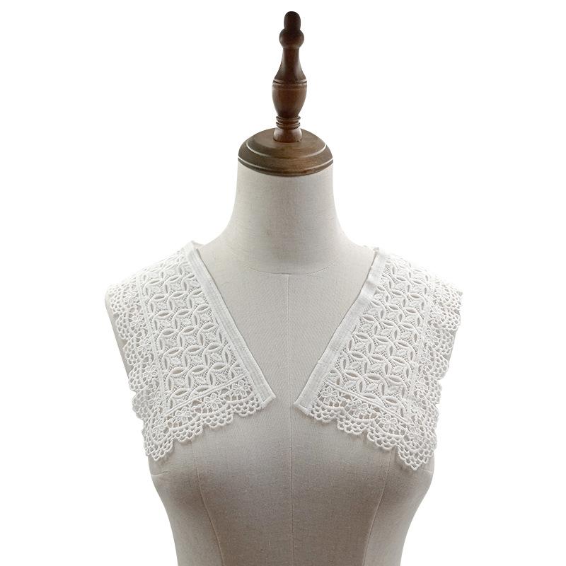 Milk Silk Lace Shoulder Flower, Water-Soluble Embroidered Fake Collar, Hollow Shoulder Collar, Embroidered Chest Collar Circumference Collar