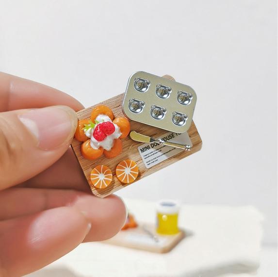 1:12 Dollhouse Miniature Strawberry Blueberry Cream Fruit Dipping Board Dessert