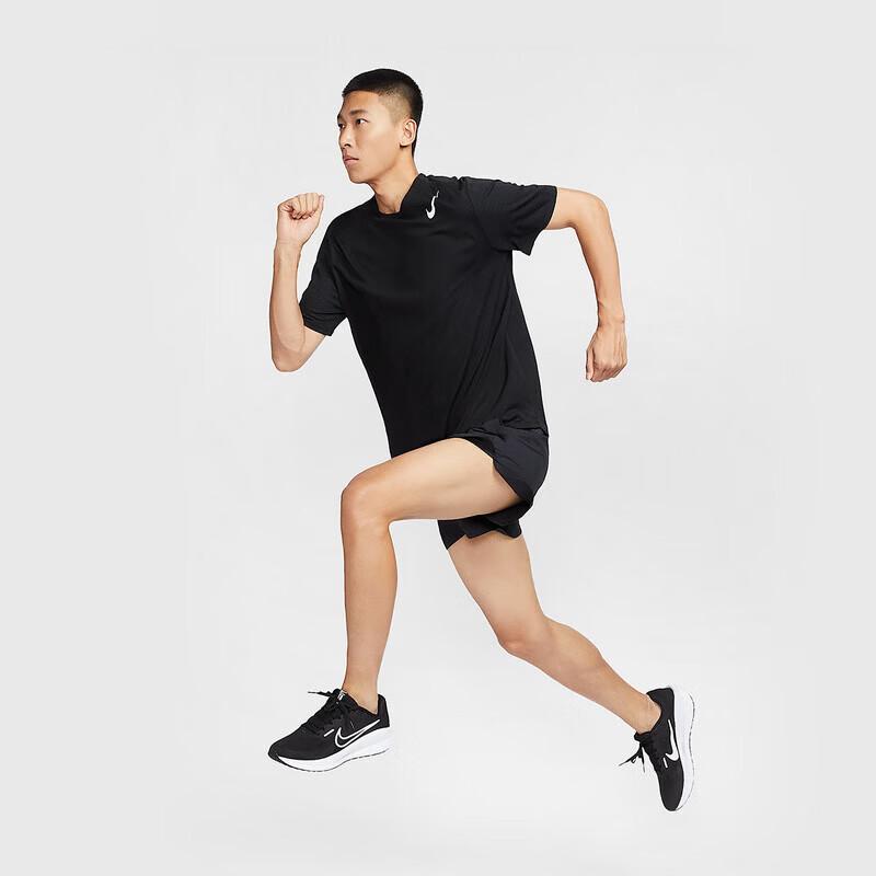 Nike Мужская спортивно-повседневная футболка с коротким рукавом