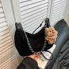 Модная сумка-хобо на цепочке большой вместимости для通勤, женская новая коллекция осень-зима 2025, простая универсальная сумка-тоут, сумка на плечо