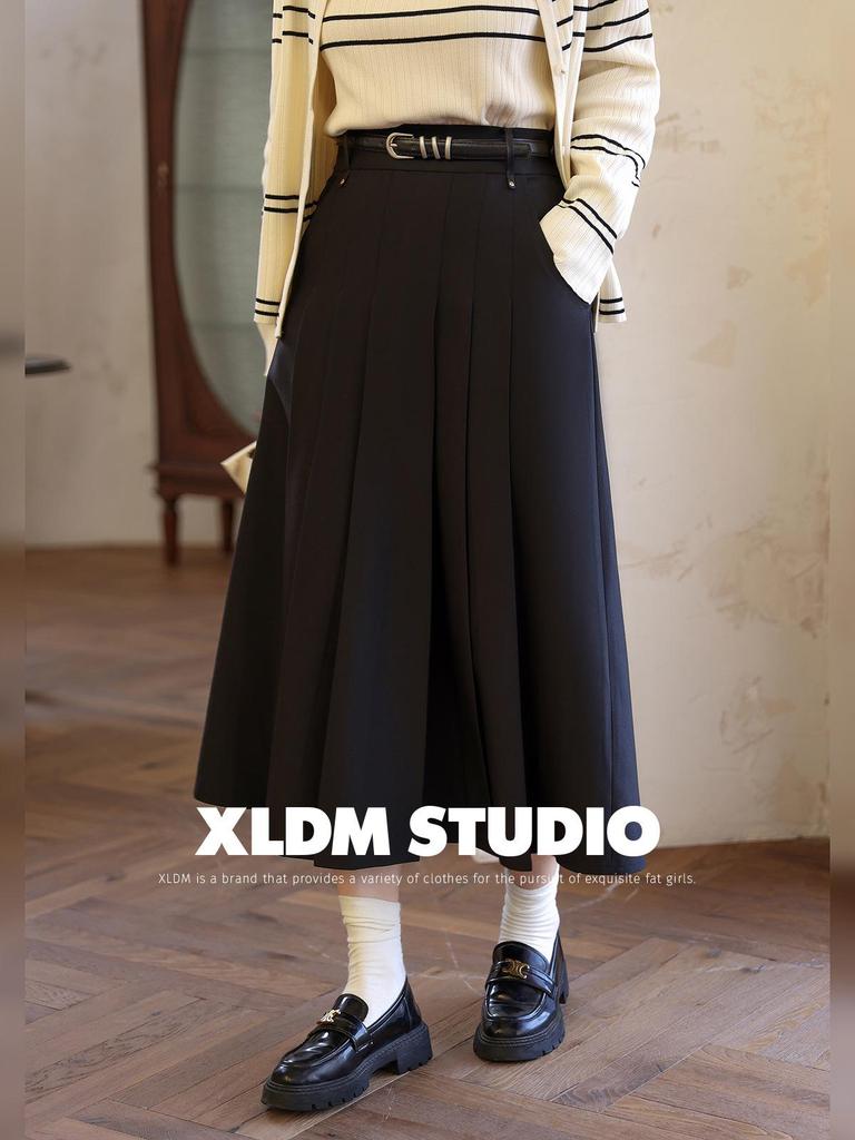 Xiao Li Plus Size Korean Style Pleated Skirt - Spring Hip-Covering, Slimming, Loose Fit for Women