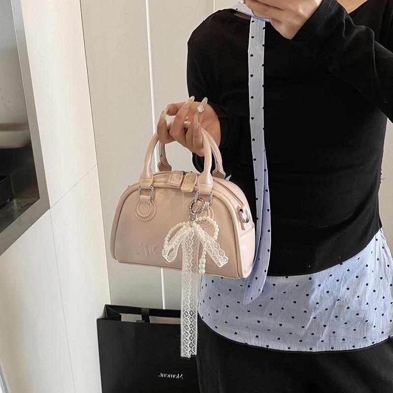 Премиальная нишевая сумка женская весна и лето 2025 новая модная на плечо сумка-мессенджер повседневная корейская версия портативная сумка-подушка