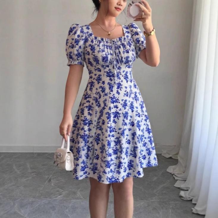 Европейская и американская женская одежда популярное цветочное платье с рукавами-листьями лотоса для пляжного отдыха