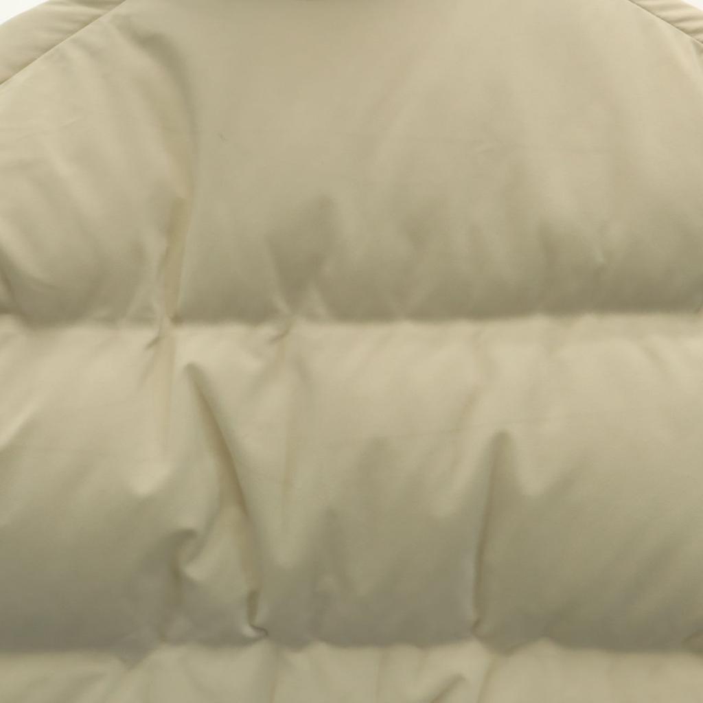 Uniqlo Бесшовная пуховая куртка M кремовая Женская Б/у