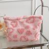 Пушистая косметичка с сердечками для девочек, милая косметичка с узором сердечек, женский плюшевый клатч на молнии для хранения косметики, украшений