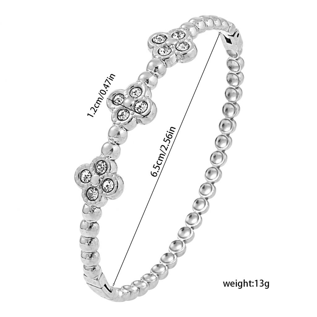 Popular stainless steel bracelet simple European and American fashion niche INS trend Internet celebrity four-leaf clover jewelry