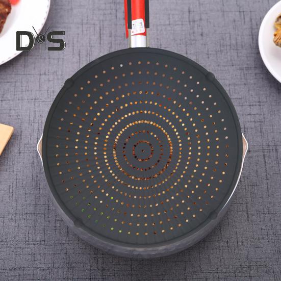 Grease Splatter Guard with Handle Heat-Resistant Non-stick Reusable Silicone Frying Pan Oil Splatter Screen Kitchen Tool
