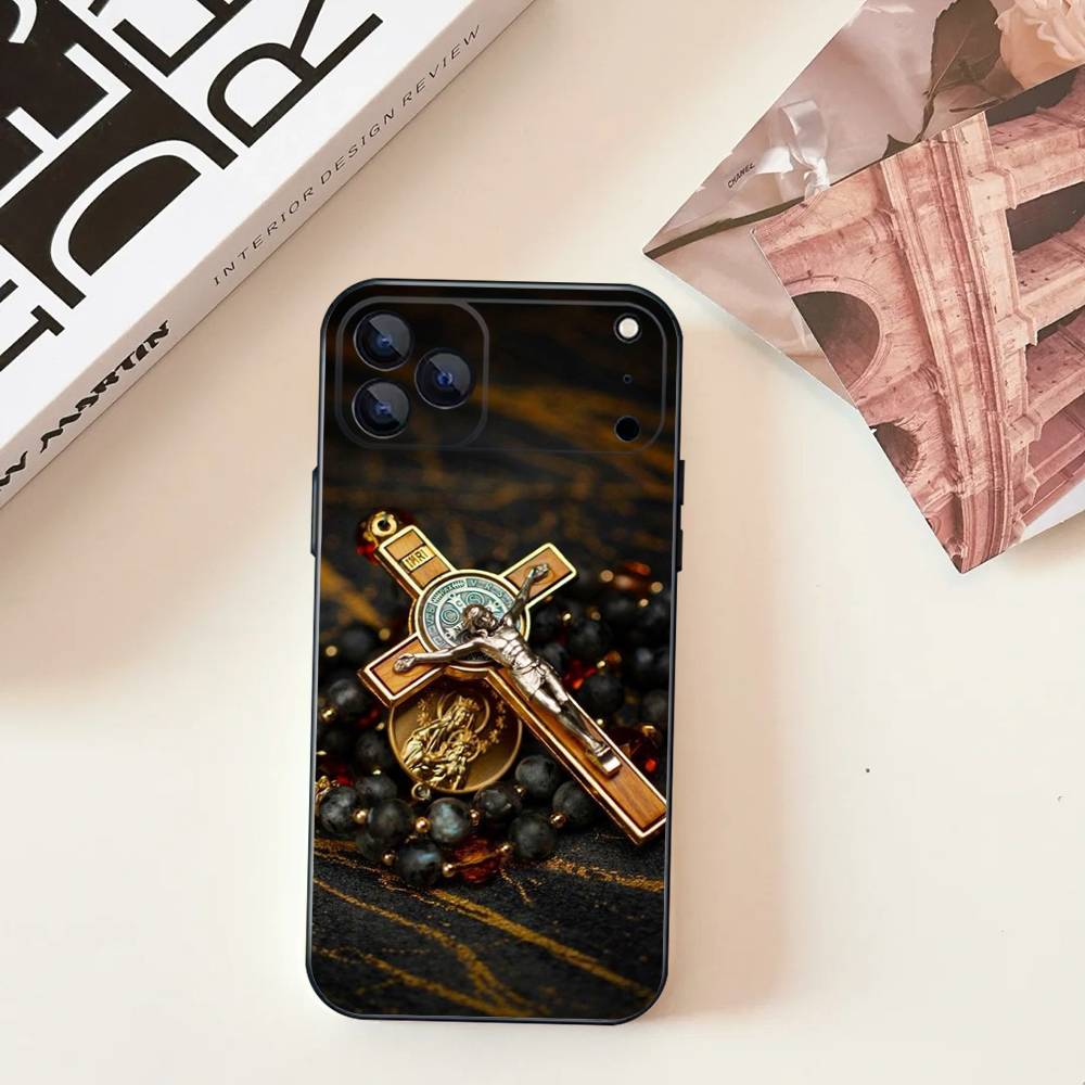 Чехол для телефона Sao Bento Benedict of Nursia для iPhone 11,12,13,14,15,16,17,Pro,Max,Plus,E,SE4,Air,Mini Черный Мягкий Чехол