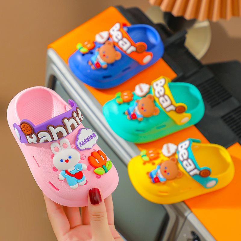 Pantuflas Детские тапочки с рисунком, летняя милая домашняя обувь для мальчиков, нескользящие сандалии для девочек, мягкая подошва, детская обувь, шлепанцы, Zapatos Niña