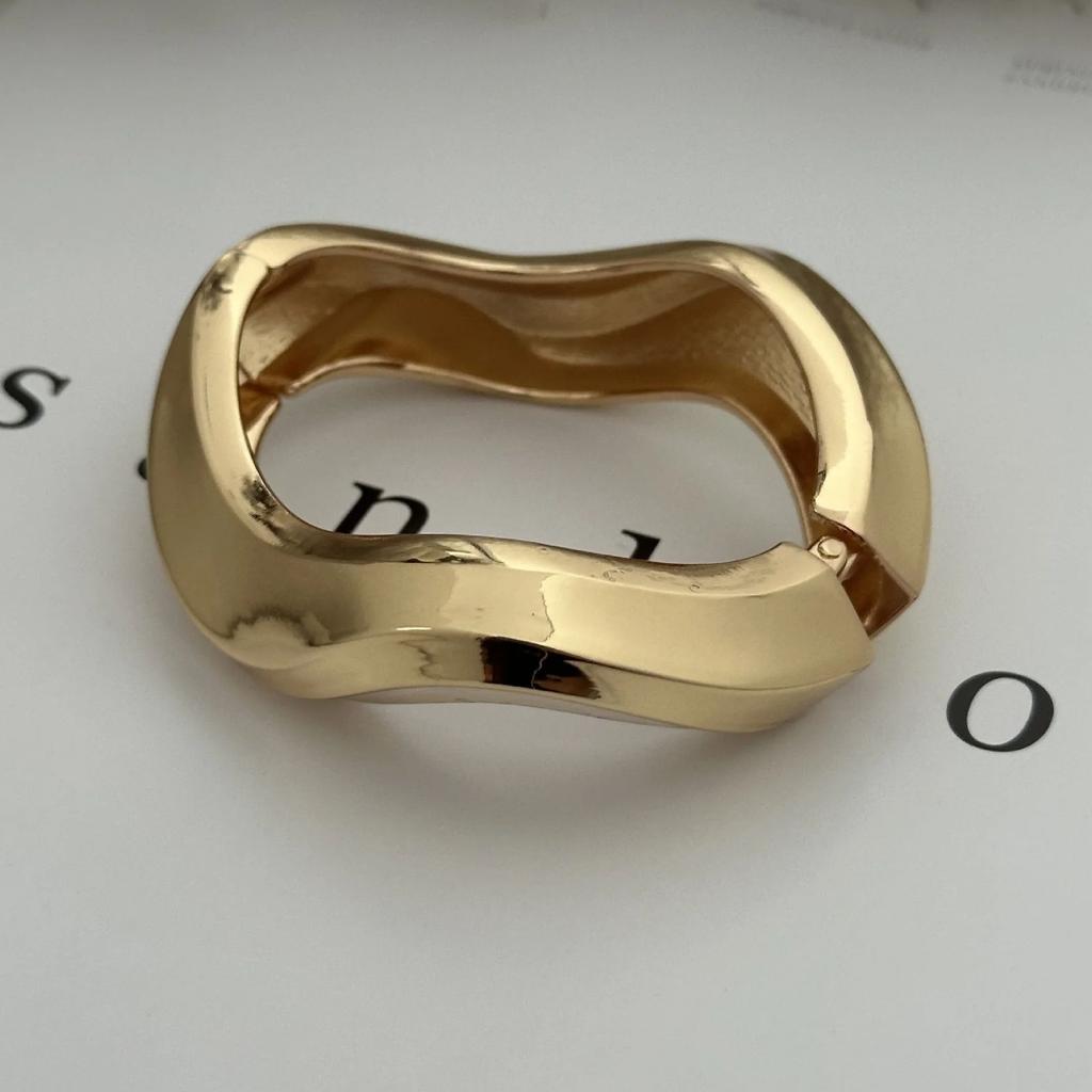 Винтажный металлический браслет с волнистым плетением, гладкий, неправильной формы, для женщин, преувеличенный геометрический массивный браслет-манжета, панк-хип-хоп украшение