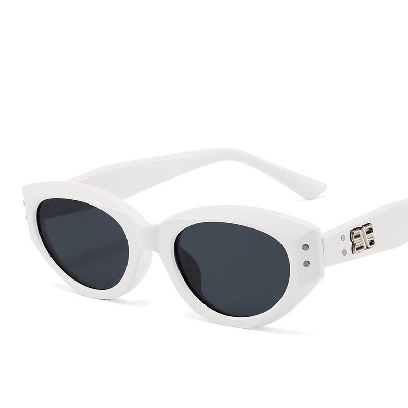2023 Women's Cat-Eye Sunglasses: UV Protective, Retro Style, High-End, Ins-Inspired