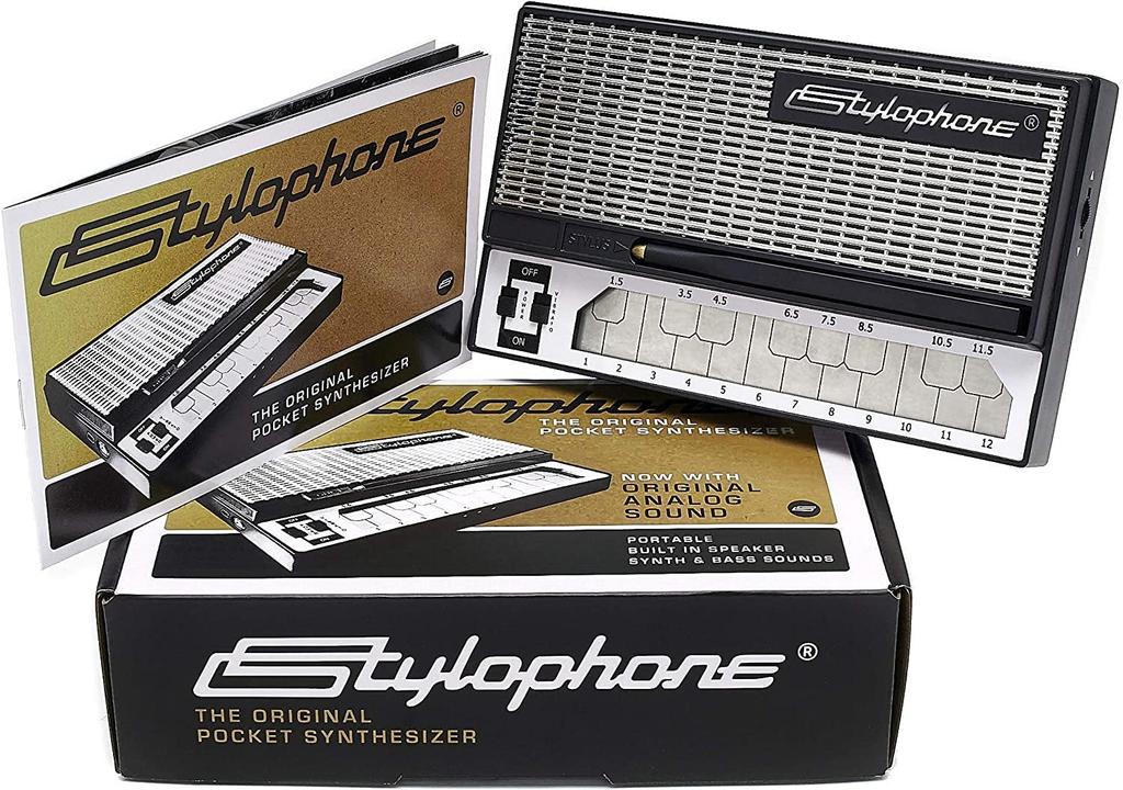 Ре:создание синтезатора Stylophone (ре:создание)