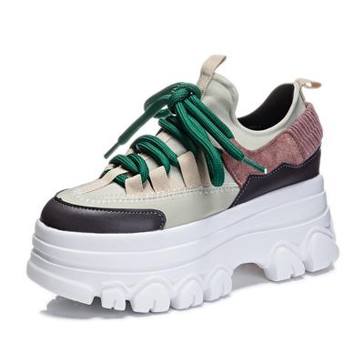 Модные белые кроссовки женские толстые подошвы внутри подъемные туфли папочки женские кожаные повседневные туфли женские туфли кроссовки на платформе