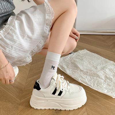 Женская обувь – Кроссовки