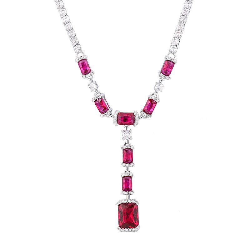 Ювелирные изделия Медь с покрытием из настоящего золота Имитация красного корунда Синяя шпинель Универсальная цепочка Премиальное банкетное колье Женское 8 * 10