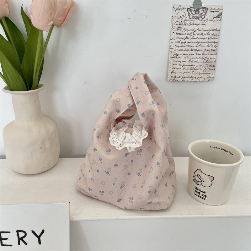 1 Cute Floral Hand-held Canvas Bag, Work Sundries, Small Bag, Summer Bag, Women's Wrist Bag