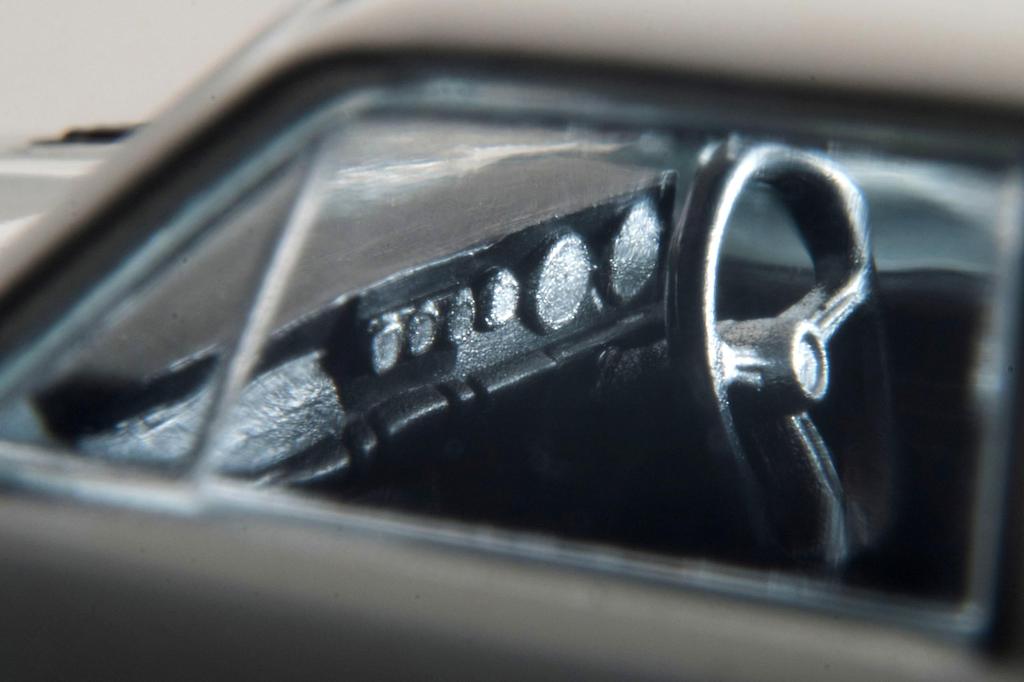 Tomica Limited Vintage Isuzu Bellett 1800GT White 1970 Model LV-209a (Finished)