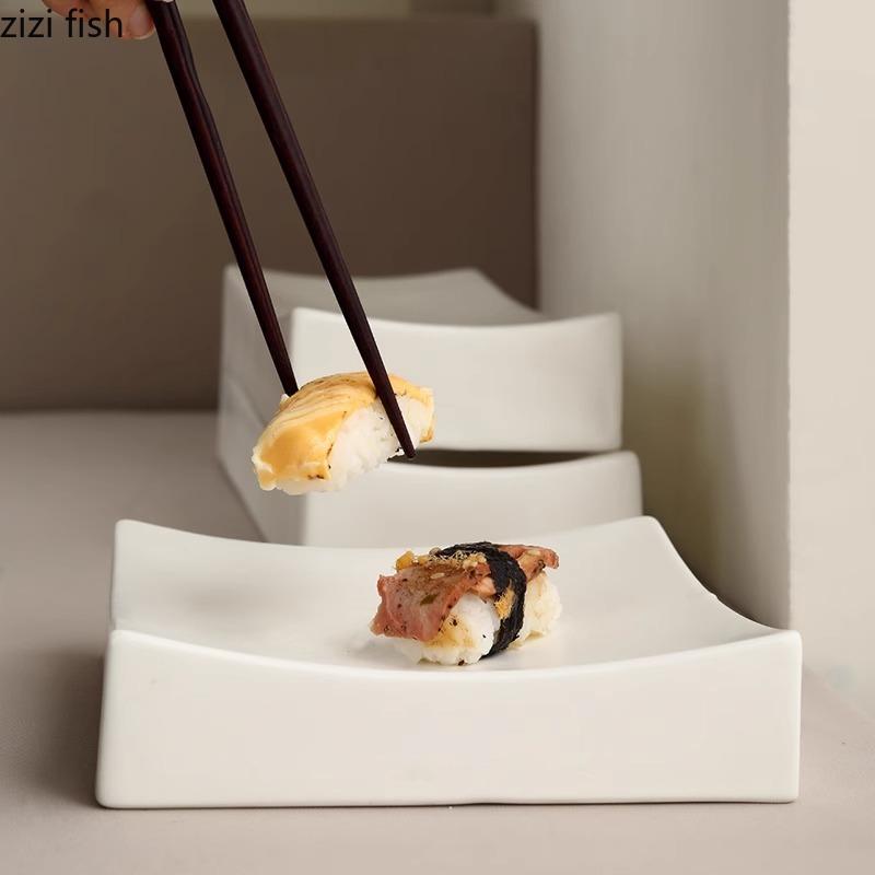 Solid Color Ceramic Sushi Plate Restaurant Dessert Plate Sashimi Plates Cake Plates Molecular Cuisine Specialty Tableware