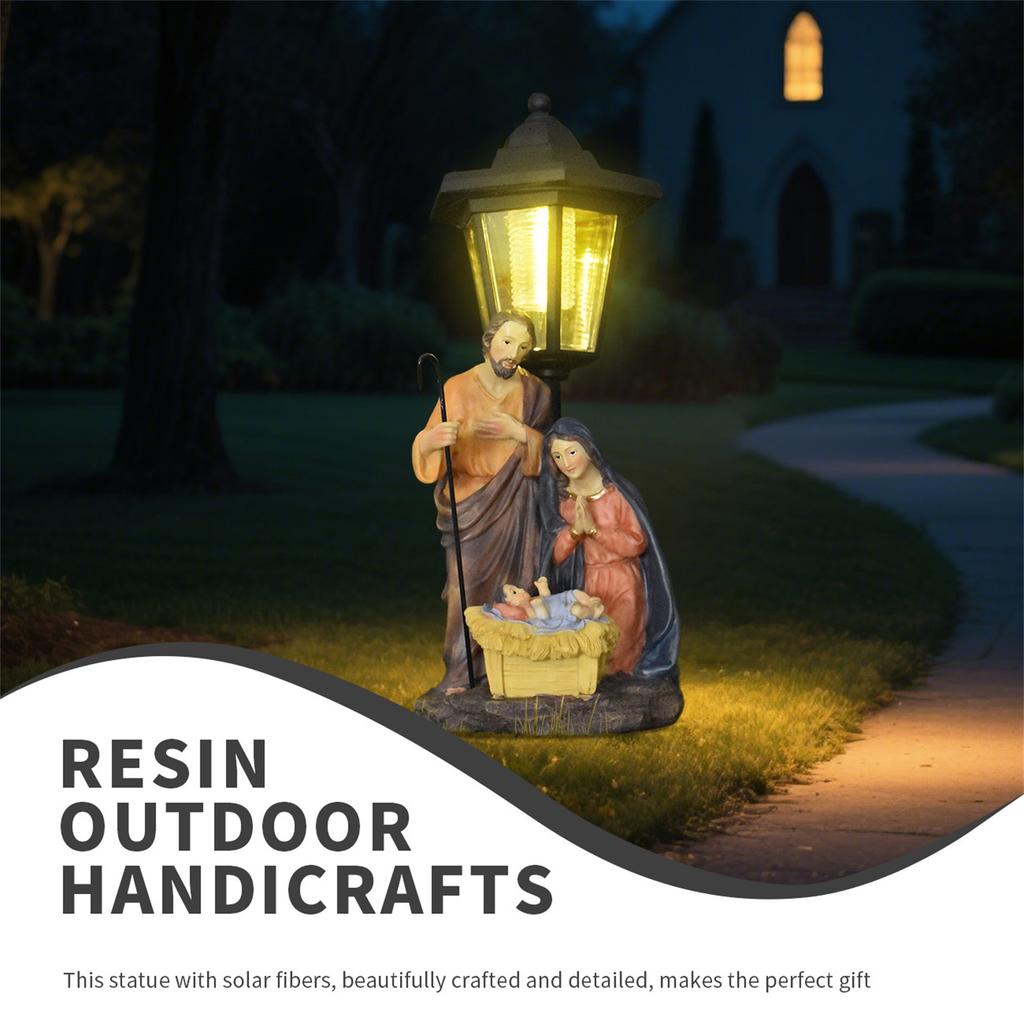 Resin Family Theme Solar Outdoor Light Statue