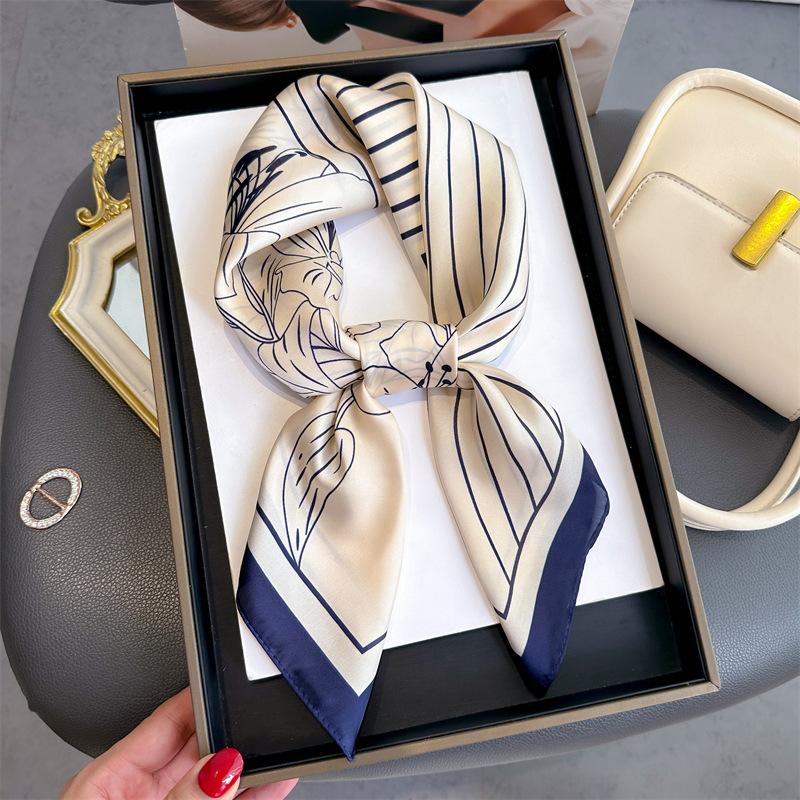Lily Printed 70 Square Scarf Imitation Silk Sunscreen Scarf Versatile Decorative Scarf Women'S Headscarf Silk Scarf