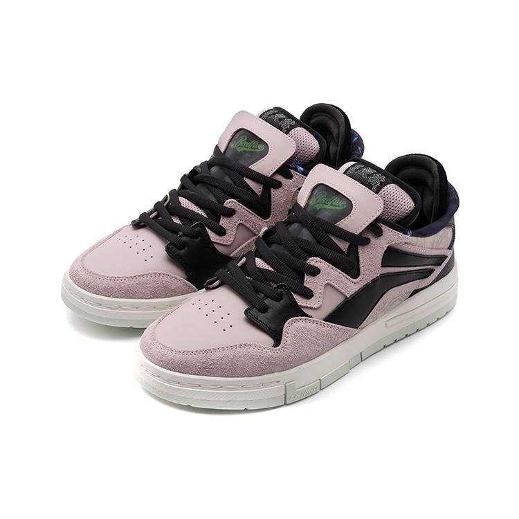 Li Ning Wave Pro Mist Городской тренд Устойчивые к истиранию Дышащие Низкие Скейтбордические кроссовки Мужские Черно-розовые AETR007-1