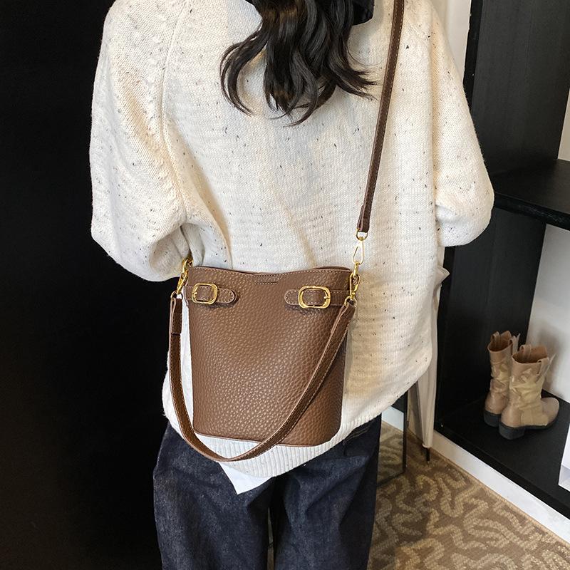 Винтажная сумка-ведро женская осенне-зимняя новая повседневная простая текстурная сумка-мессенджер модная дорожная сумка на плечо женская