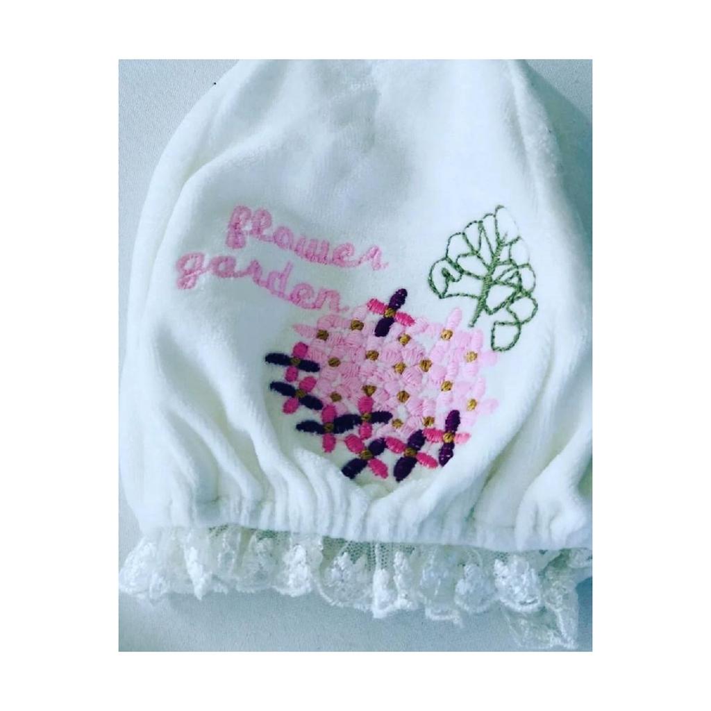 Sofia White Lacy Collar Hydrangea Embroidered Hat Booties Set Of 3 White