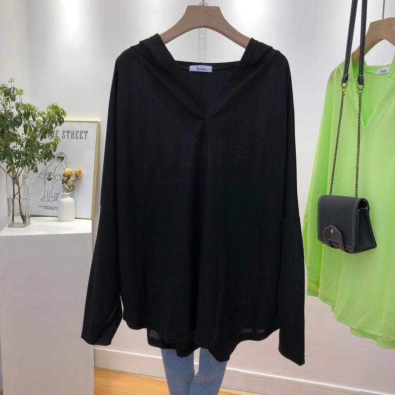 Футболка большого размера женская с длинными рукавами, летняя, из тонкого шелка, средней длины, с капюшоном, V-образным вырезом, с сеткой, прозрачная, солнцезащитная одежда