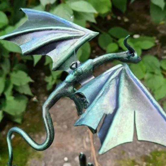 Металлический колокольчик с изображением летящего дракона с 3 трубками, натуральная успокаивающая мелодия для сада, патио, уличного винтажного подвесного колокольчика с драконом, украшение