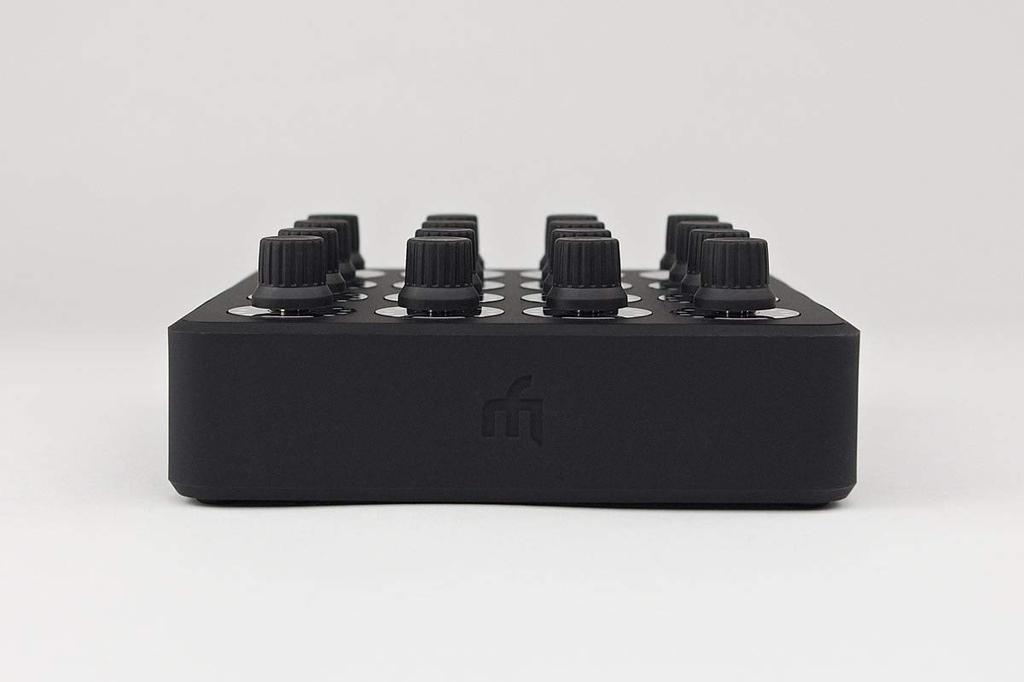 DJ TechTools MIDI FIGHTER TWISTER (BLACK) MFT-BLACK