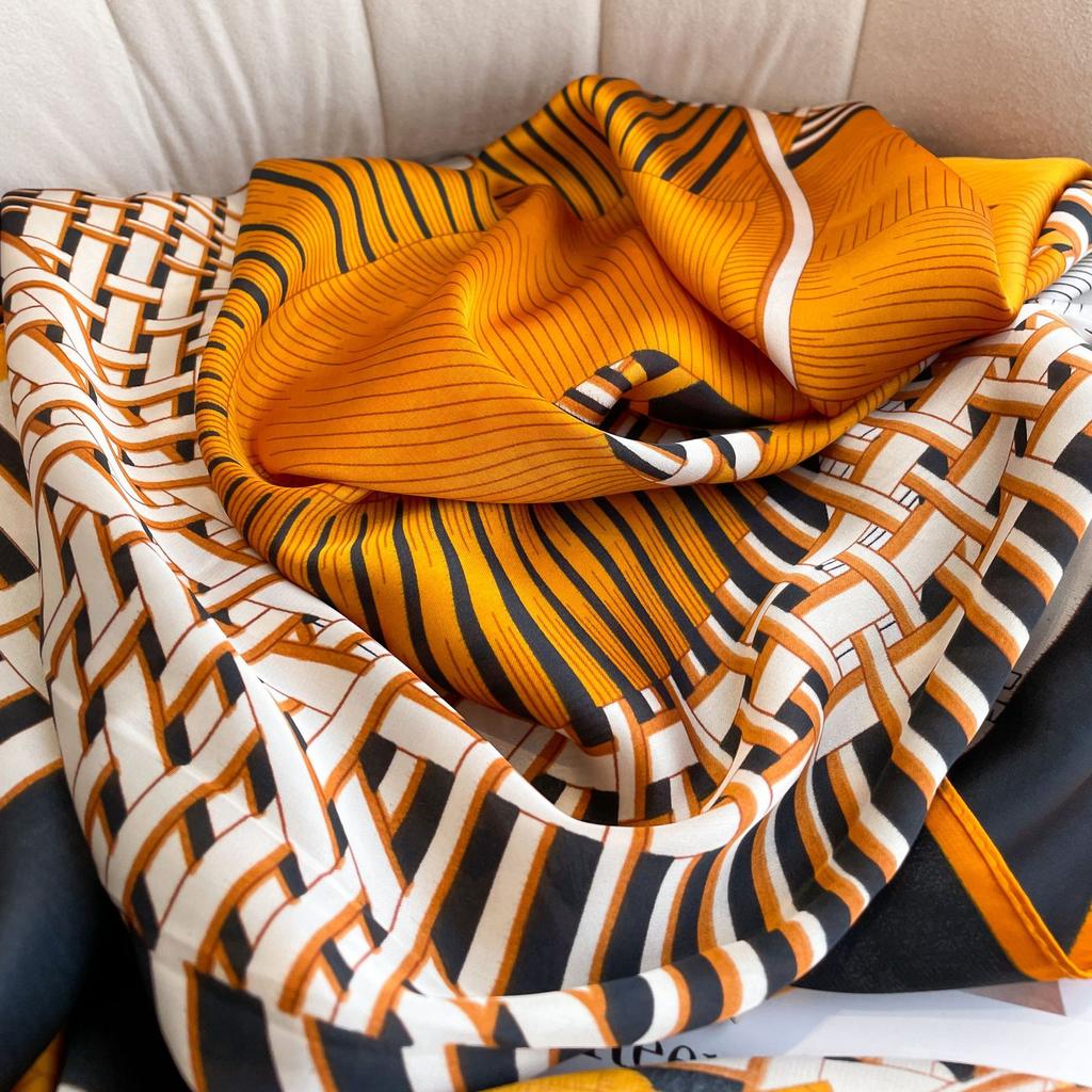 High-quality Luxurious Silk Scarves Headband Scarfs Neck Scarf For Women Chain Silk Scarf Women's Decorative Shawl