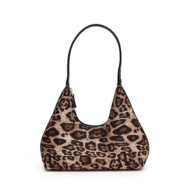 Супер огонь нишевая милая и крутая сумка с леопардовым принтом женская новая осенняя универсальная популярная сумка на одно плечо подмышкой