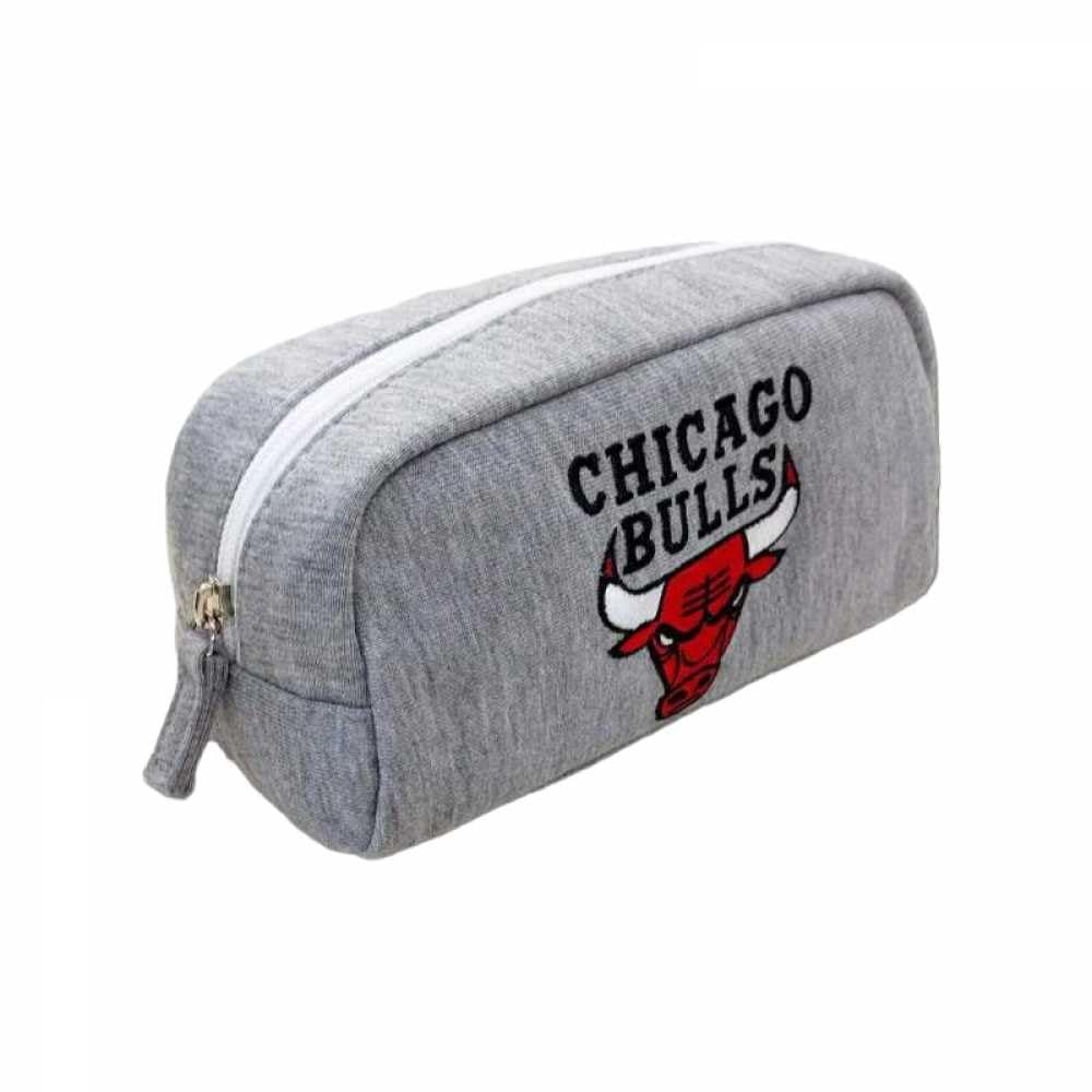 Sunart Square Pouch BULLS NBA. NBA-003A-BU