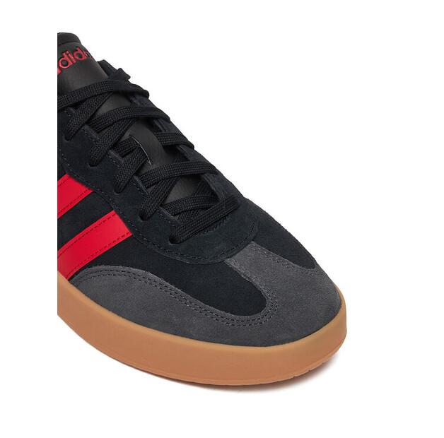 Кроссовки adidas Barreda