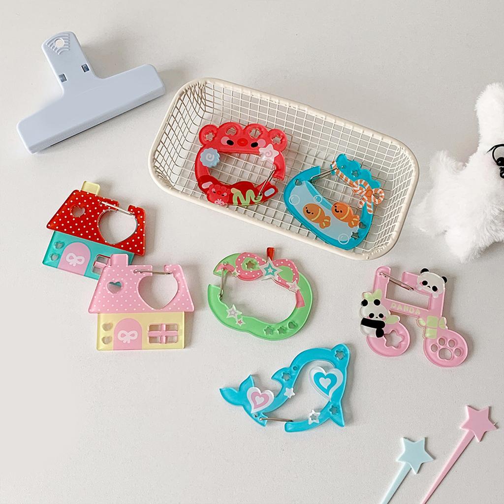 Practical Acrylic Carabiner Keychain For Backpacks HandbagsLightweight Decorative Accessory For Students And Office Use