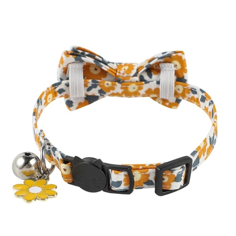 Breakaway Collar Flower Printed Collar for Cat Spring Outdoor Photography