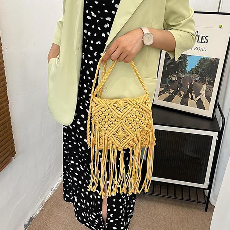 Yogodlns Bohemian Tassel Straw Bag Women Fashion Weave Handmade Crossbod Bag Summer Kintted Beach Handbag Vacation Lady Pouch