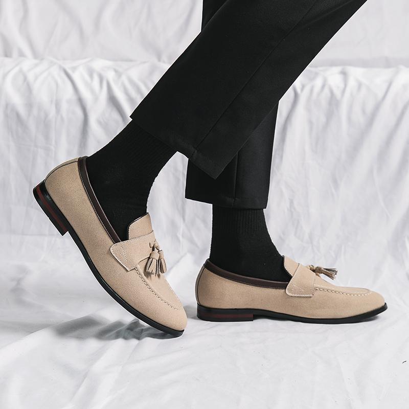 Роскошные брендовые мужские туфли без застежек 2024 года, модная повседневная обувь из кожи, легкие мужские удобные мокасины, мужская обувь для парикмахеров