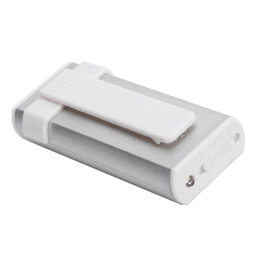 Портативный спортивный MP3-плеер Фонарик Зажим на спинку LCD Экран Музыкальный медиаплеер(Серебряный )