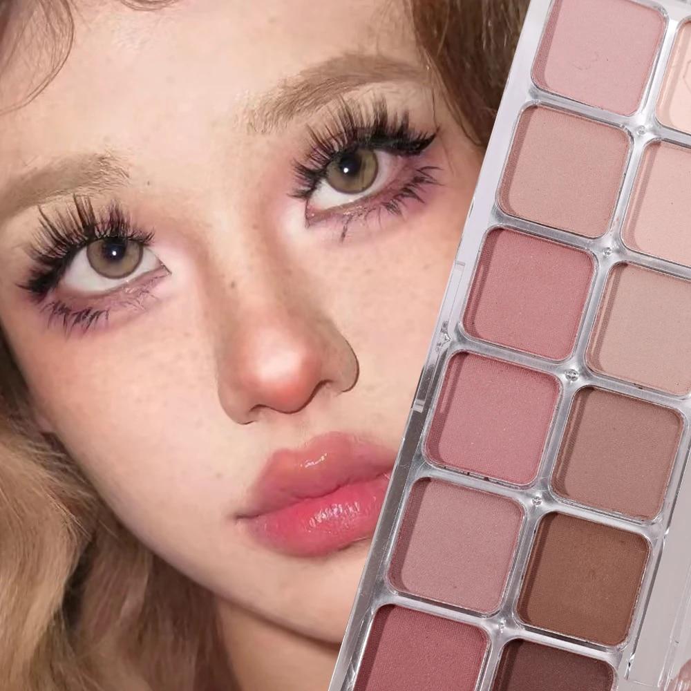 Палетка матовых нюдовых теней для век 12 цветов с высокой пигментацией и стойким покрытием